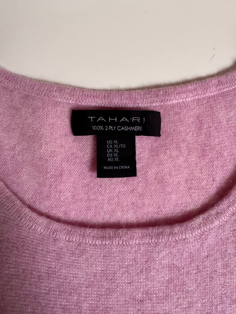 Tahari Luxury 100% 2-Ply Cashmere Sweater - Picture 6 of 7